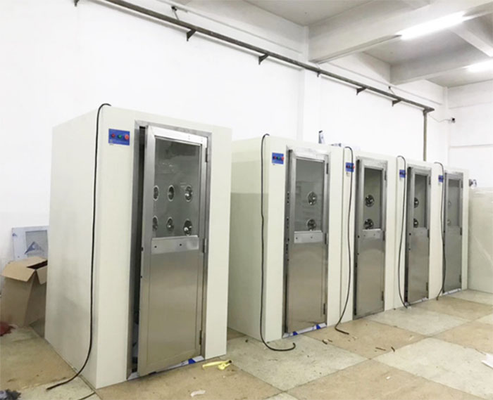 風淋室尺寸：1200風淋室，1300風淋室，1400風淋室，1590風淋室。