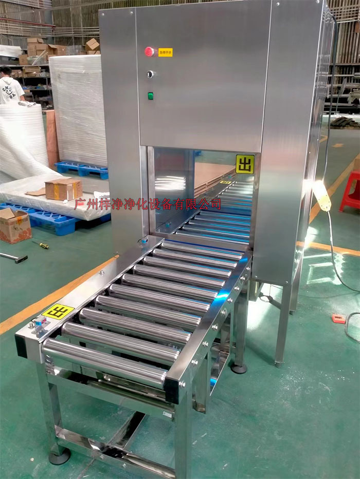 運輸帶傳遞窗可按用戶大小尺寸及要求設計定作。