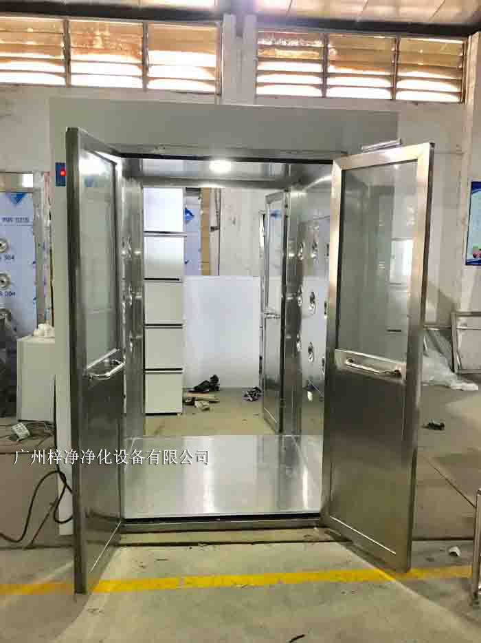 風淋室作為潔凈室的重要組成部分